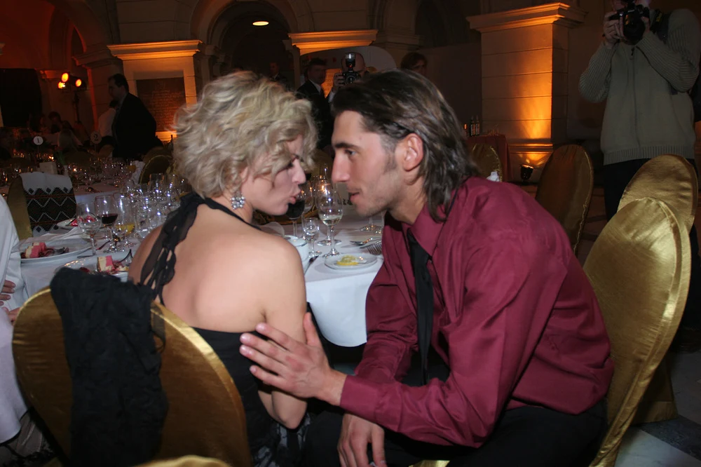 Małgorzata Foremniak i Rafał Maserak nawiązali romans właśnie w "TzG" Małgorzata Foremniak i Rafał Maserak nawiązali romans właśnie w "TzG"