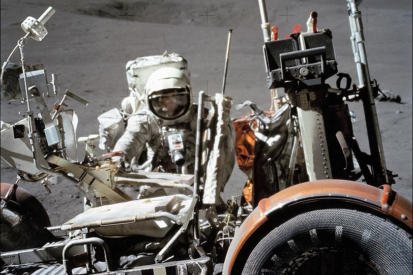 Harrison Schmitt brał udział w wyprawie Apollo 17