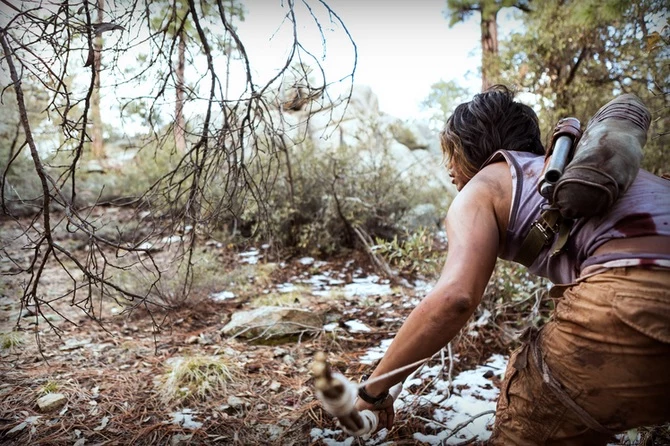 Isaac Cabrera jako Tom Braider w obiektywie Roberta Mearesa