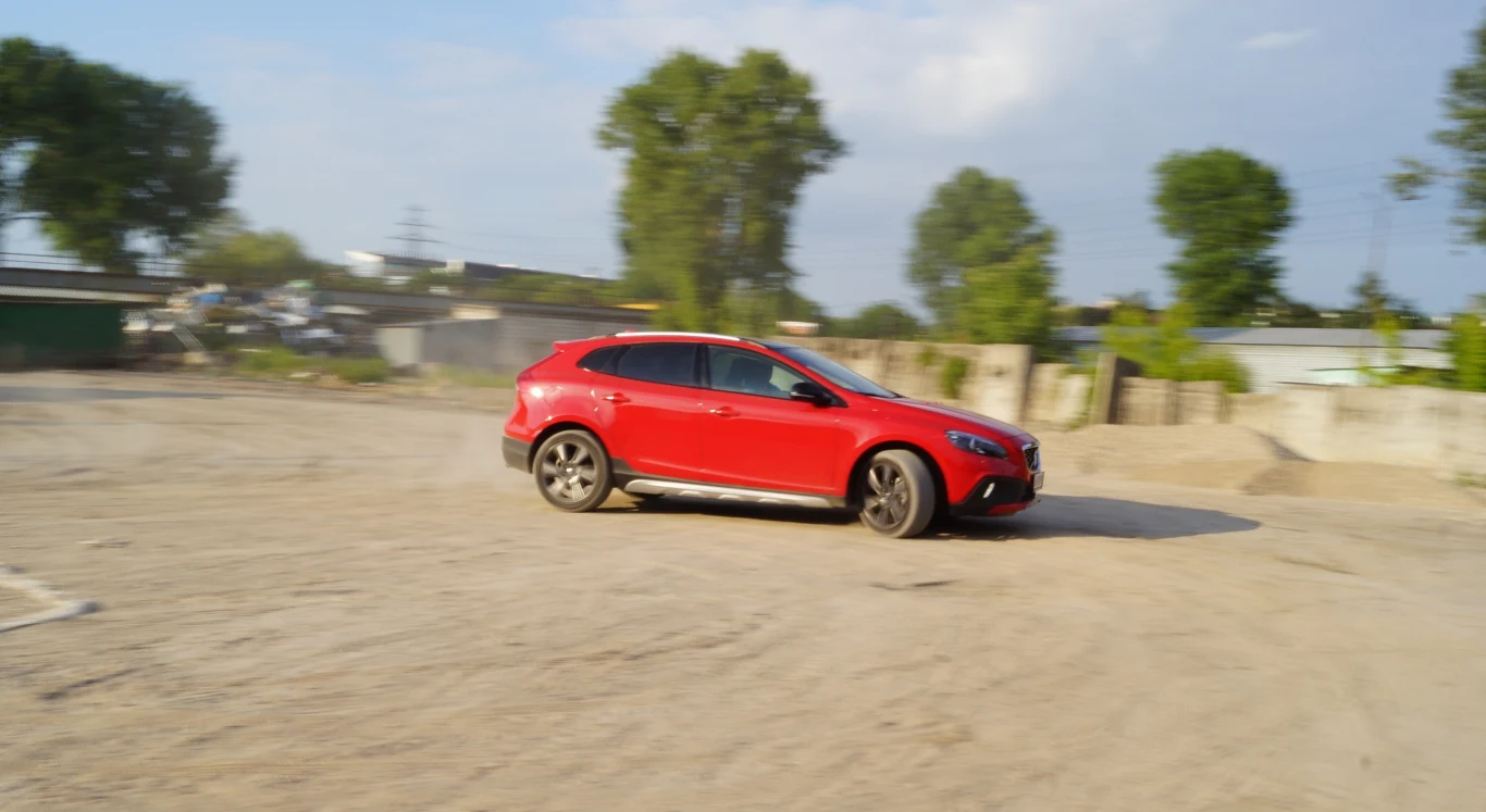 Volvo V40
