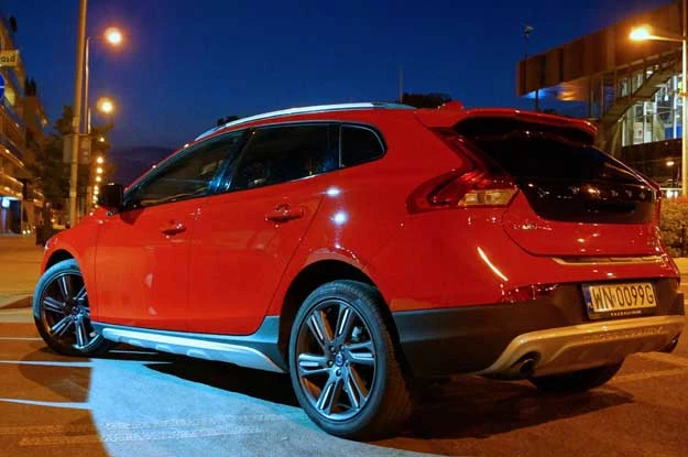 Volvo V40 Cross Country T5