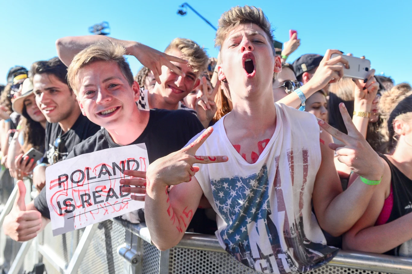 Tak się bawią fani podczas Open'er Festivalu 2015 Tak się bawią fani podczas Open'er Festivalu 2015