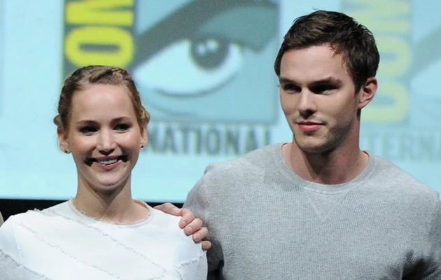 Jennifer Lawrence i Nicholas Hoult