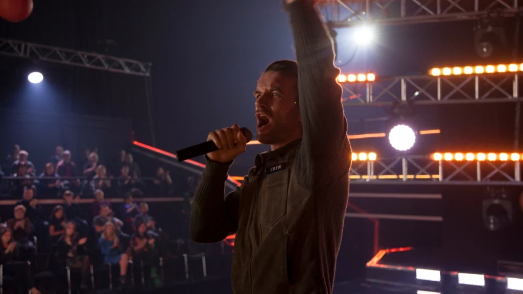 Tomasz Kot w scenie z filmu "Żyć nie umierać"