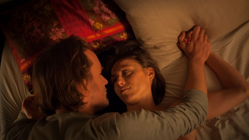 Tomasz Kot w scenie z filmu "Żyć nie umierać"