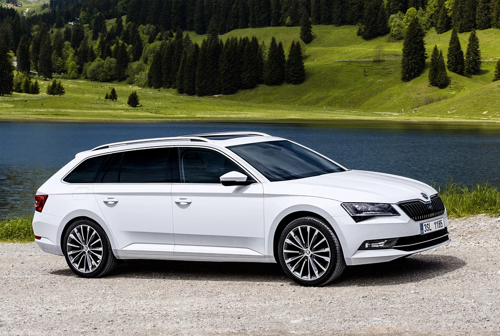 Skoda Superb Combi