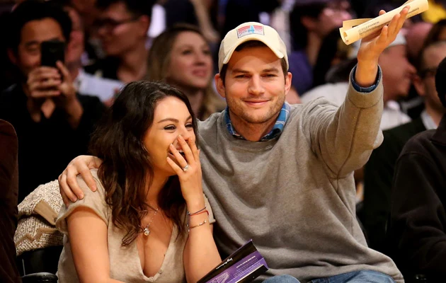Mila Kunis i Ashton Kutcher wzięli ślub! Mila Kunis i Ashton Kutcher wzięli ślub!