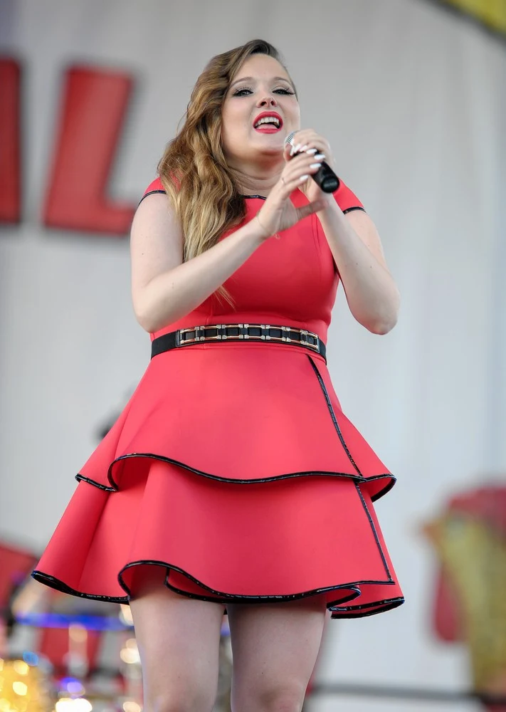 Gosia Andrzejewicz Gosia Andrzejewicz