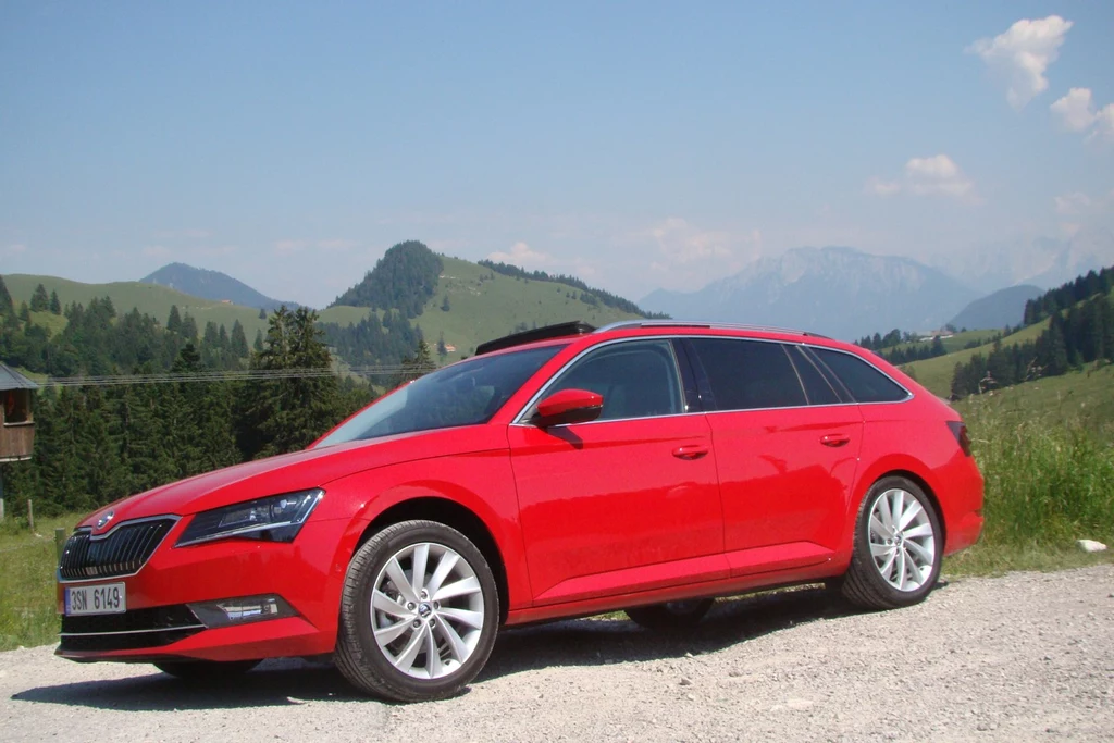 Skoda Superb Combi