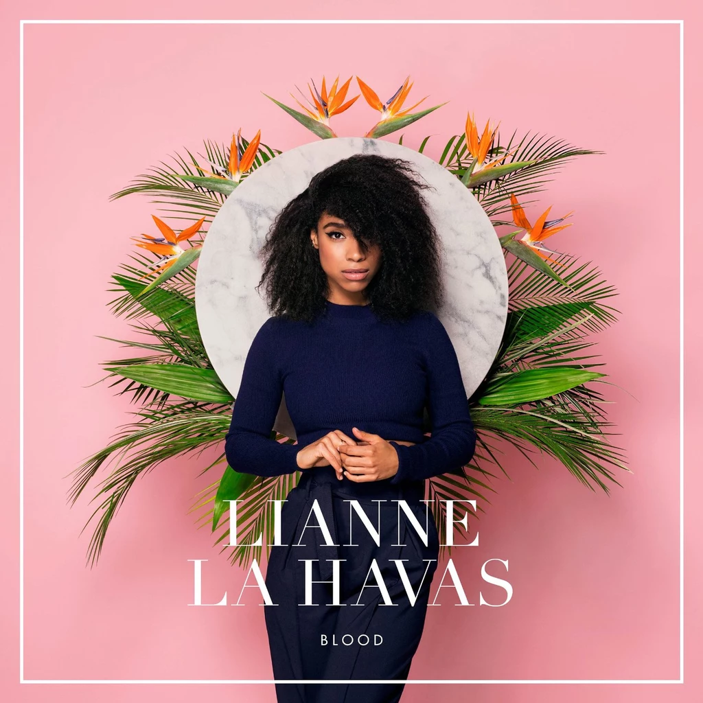 Lianne La Havas na okładce płyty "Blood"