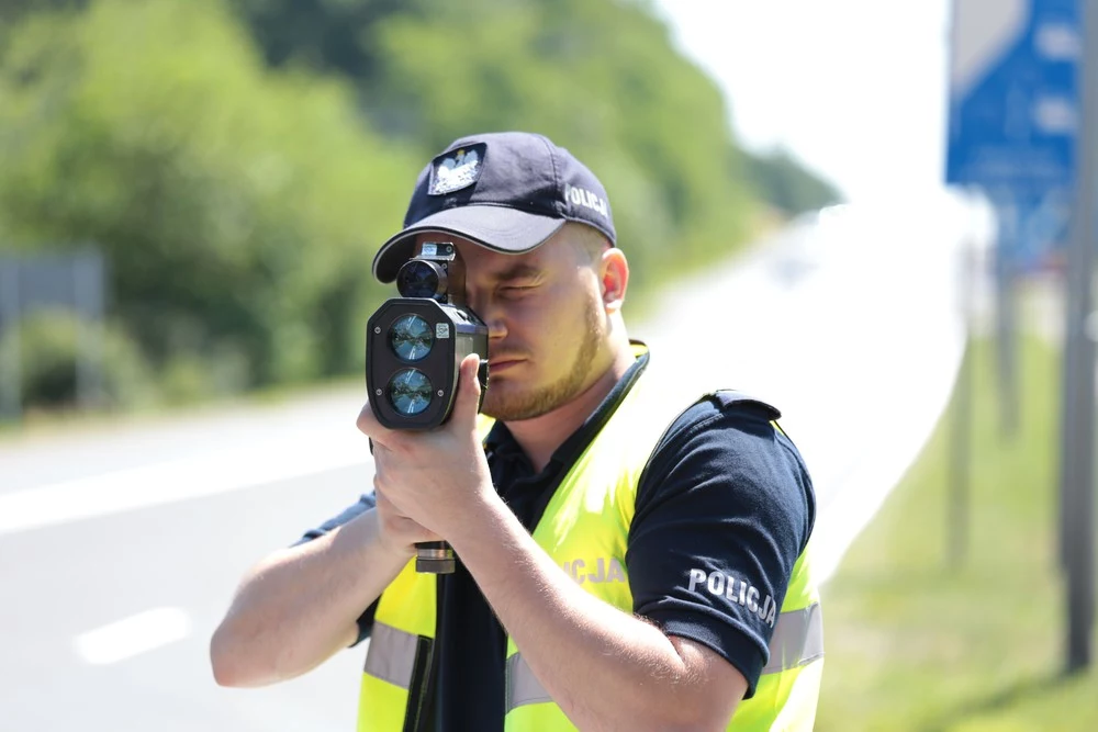 Policjanci będą mogli brać na cel również posłów