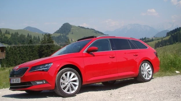 Skoda Superb Combi