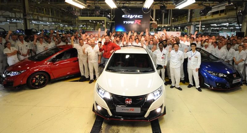 Pierwsze egzemplarze Hondy Civic Type R