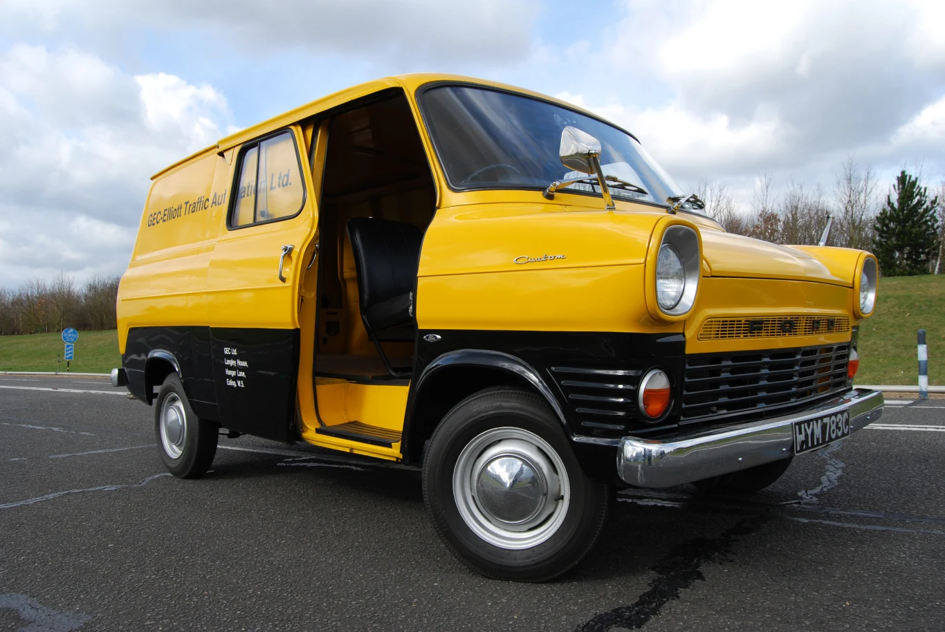 Ford Transit z 1965 roku