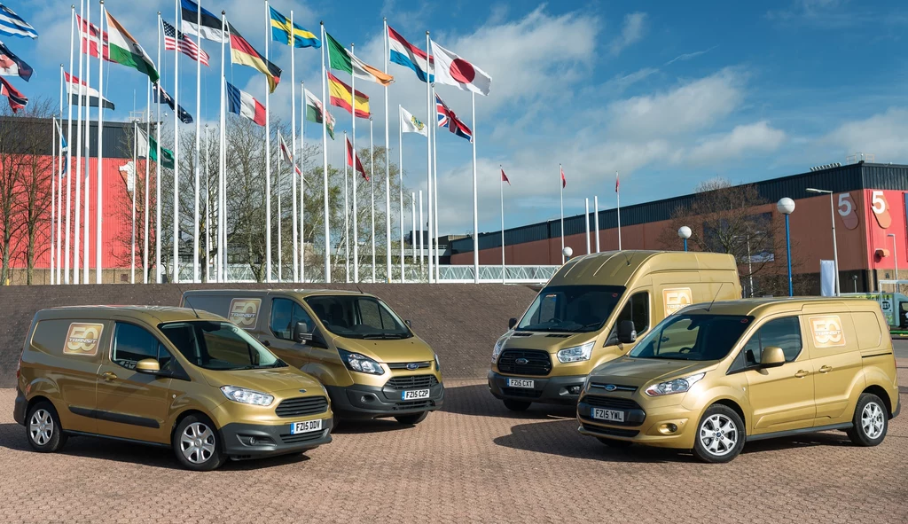 Ford Transit Golden Convoy