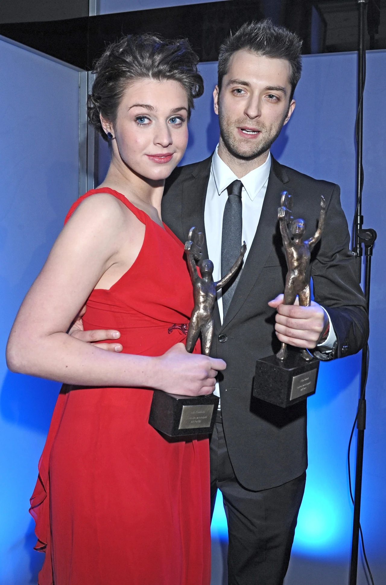 Julia Kamińska i Filip Bobek znów pojawią się razem na ekranie Julia Kamińska i Filip Bobek znów pojawią się razem na ekranie