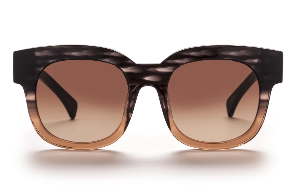 Wyłącznym dystrybutorem AM Eyewear w Polsce jest Viplabel Wyłącznym dystrybutorem AM Eyewear w Polsce jest Viplabel