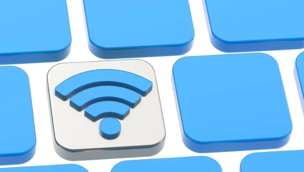 O czym należy pamiętaj korzystają z publicznej sieci Wi-Fi?