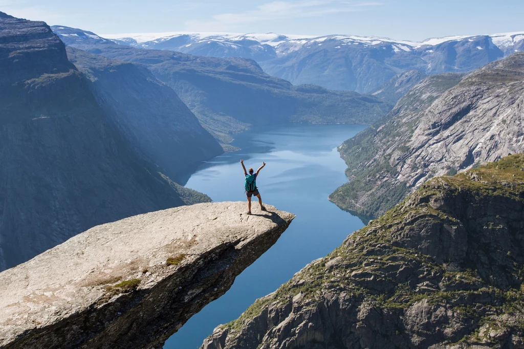 Norwegowie kochają naturę i fjordy 