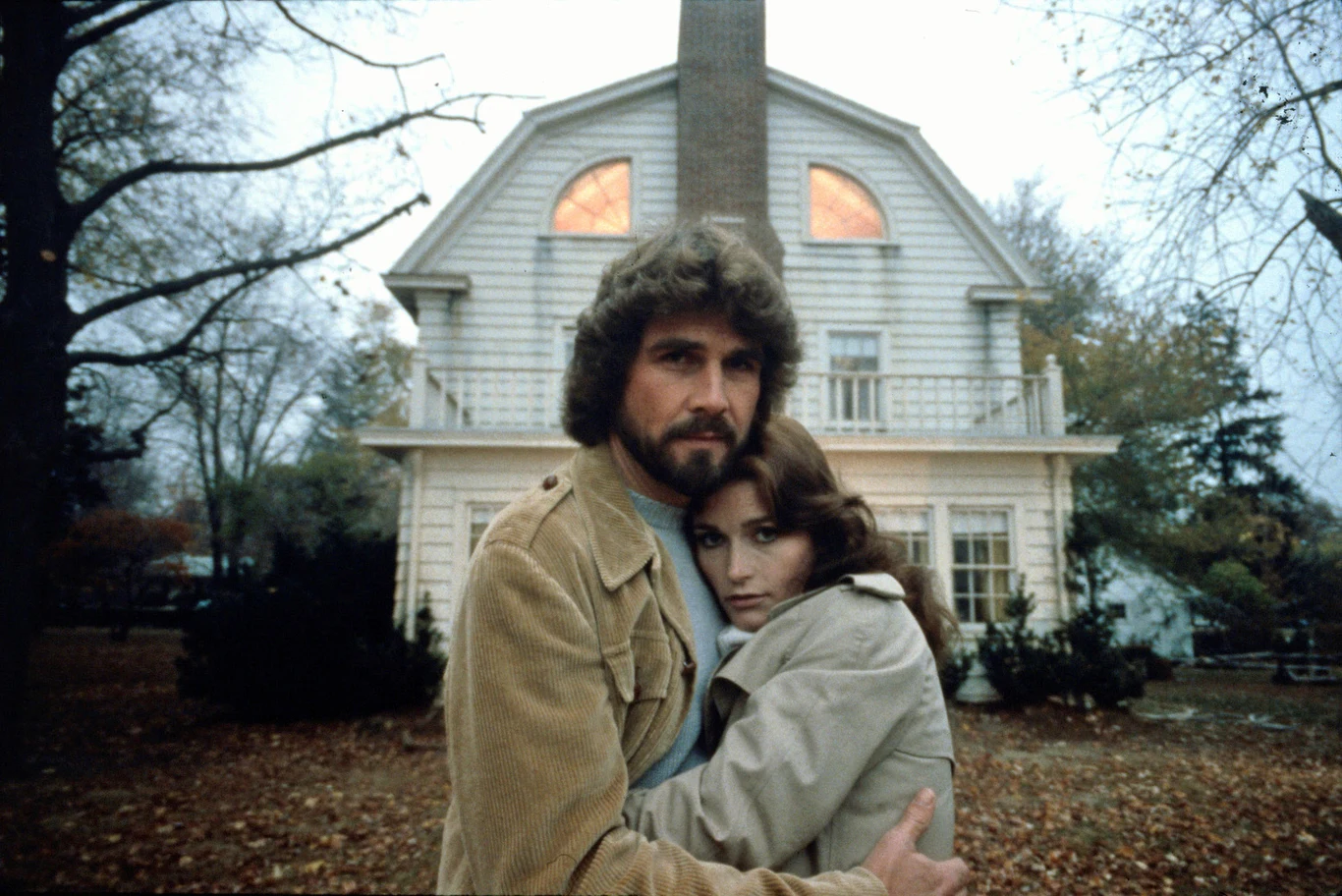 Kolejnym ważnym tytułem w filmografii Brolina pozostaje "Amityville Horror" (1979). Był wówczas na tyle popularnym aktorem, że kiedy Roger Moore ogłosił, że rezygnuje z roli Jamesa Bonda, Brolin testowany był jako kolejny agent 007 do filmu "Ośmiorniczka" (1983). Na jego nieszczęście Moore ostatecznie wycofał się ze swojej decyzji.