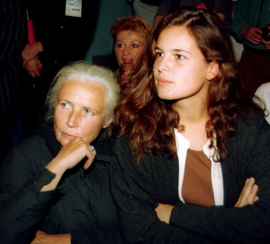 Agata Passent ze swoją mamą Agnieszką Osiecką w Sopocie, 1993 r.