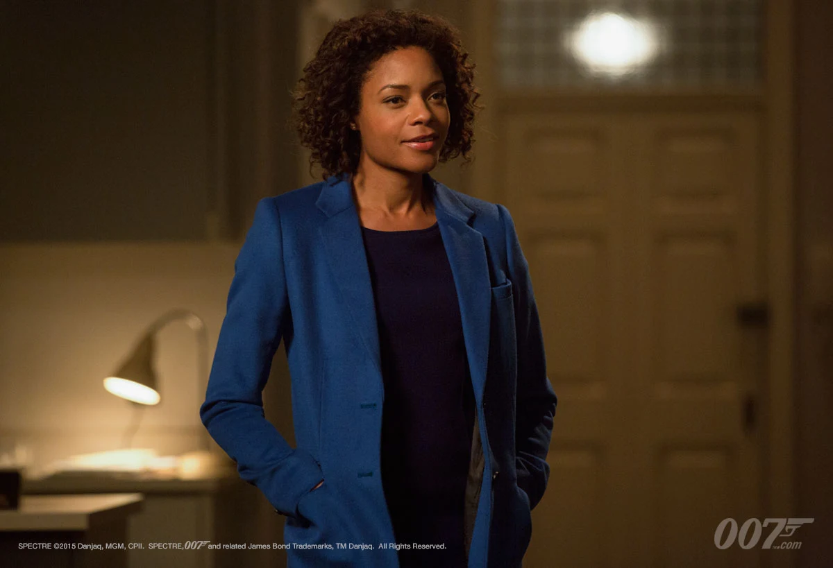 Naomie Harris (Eve Moneypenny)