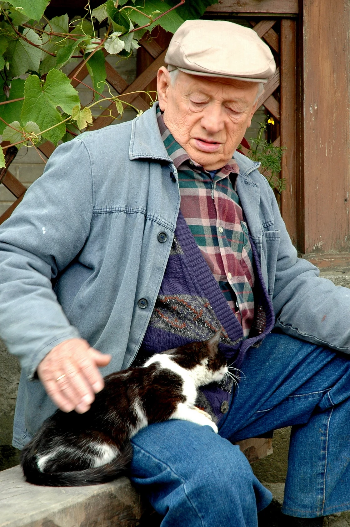 Witold Pyrkosz chętnie odpoczywa na wsi Witold Pyrkosz chętnie odpoczywa na wsi