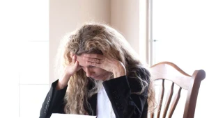 Po zmarłej bliskiej osobie często należy się zachowek.