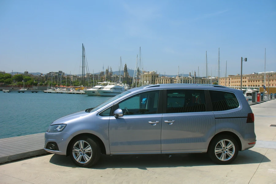 Seat Alhambra 2015