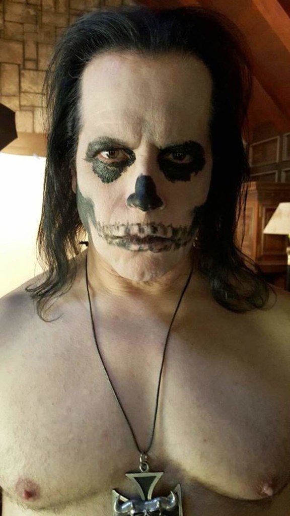 Glenn Danzig sięgnął po utwory innych wykonawców