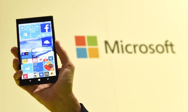 Wciąż nie wiemy, kiedy zadebiutuje Windows 10 Mobile