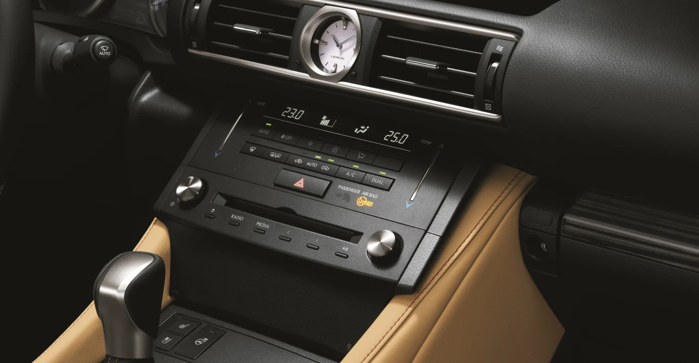 Lexus RC 200t Lexus RC 200t