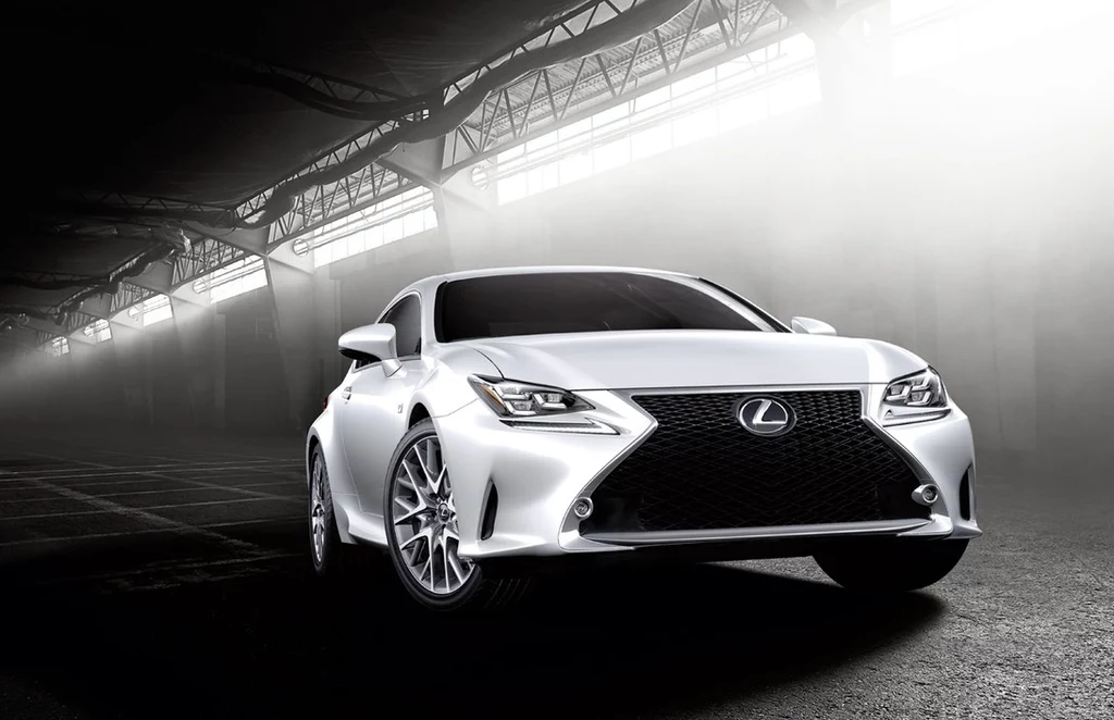 Lexus RC 200t