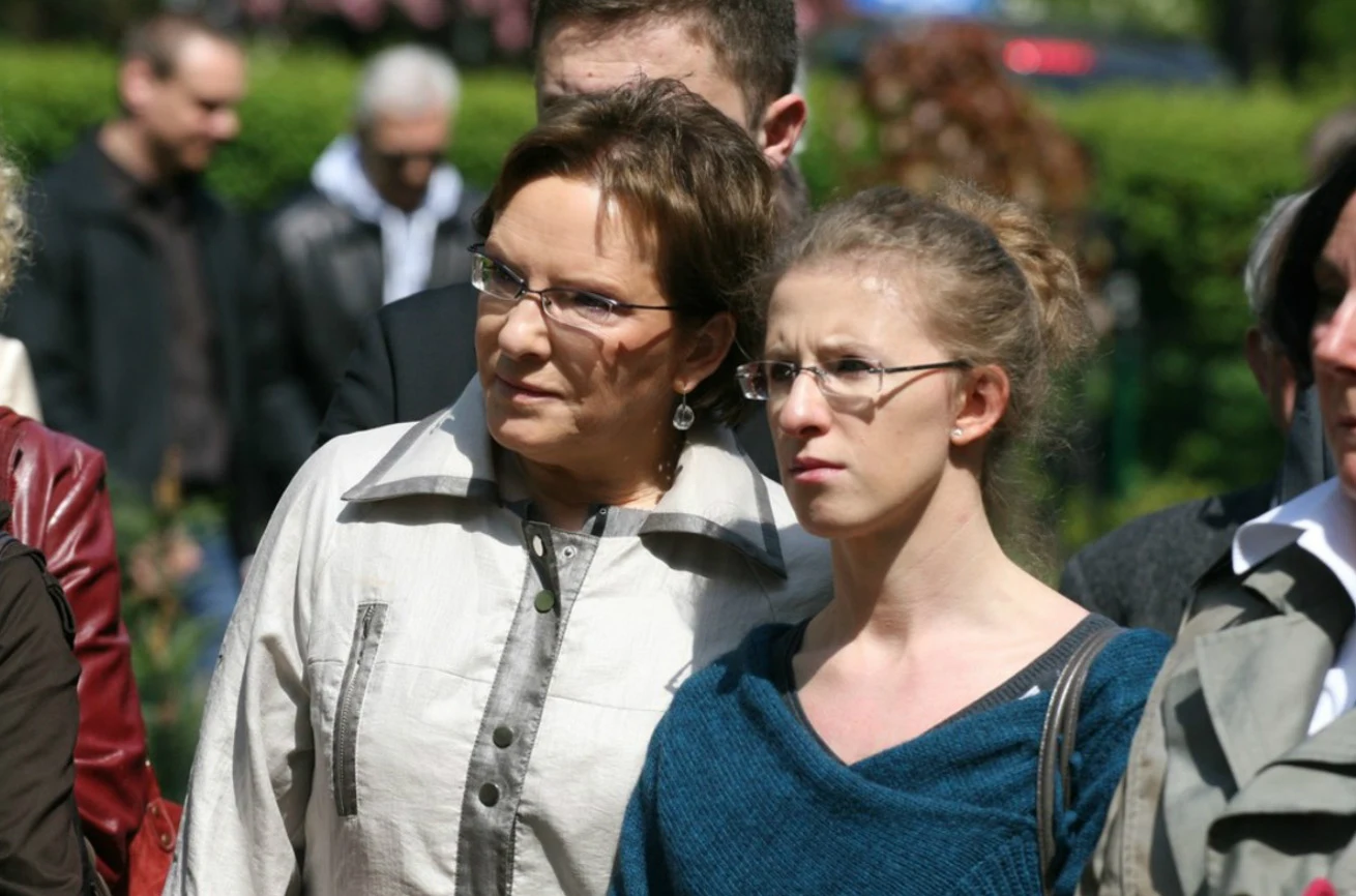 Córka doradza Ewie Kopacz w kwestii ubioru Córka doradza Ewie Kopacz w kwestii ubioru