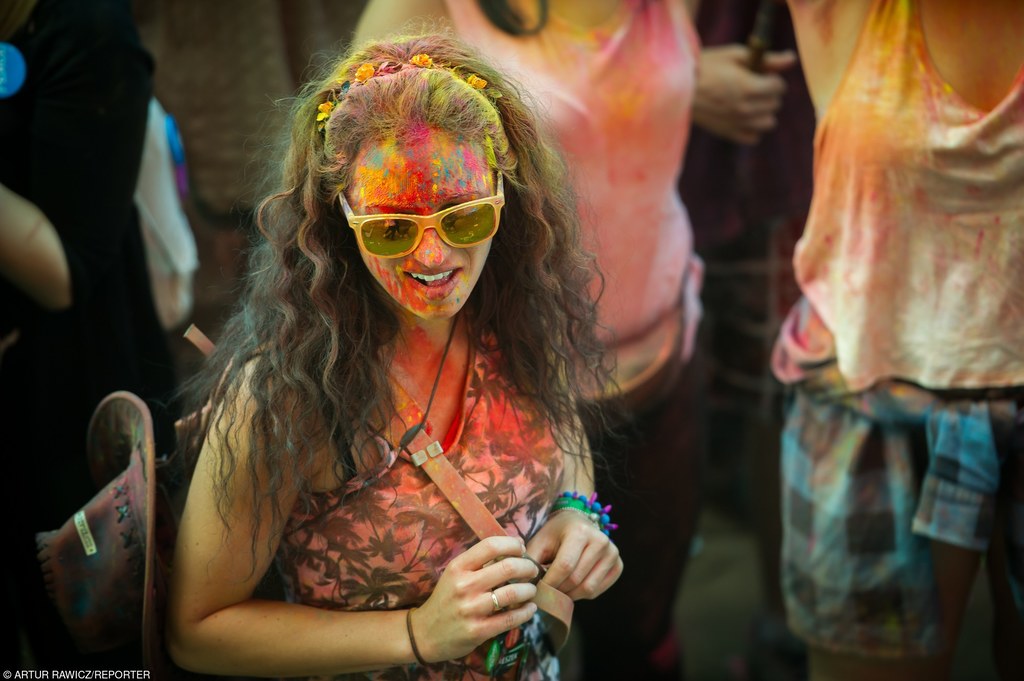 Kolorowa zabawa na Przystanku Woodstock