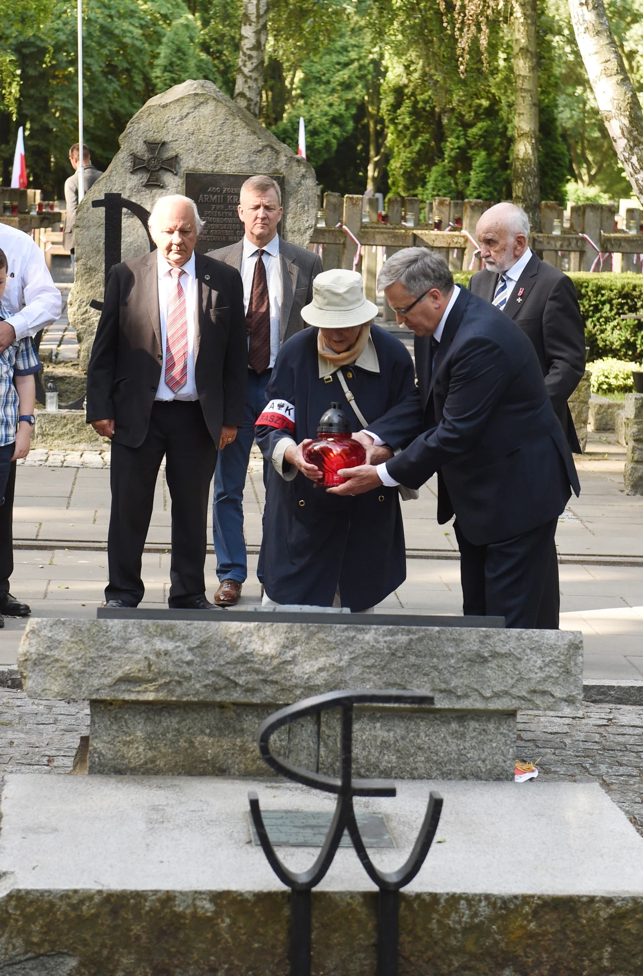 Dziś przypada 71. rocznica wybuchu powstania warszawskiego.