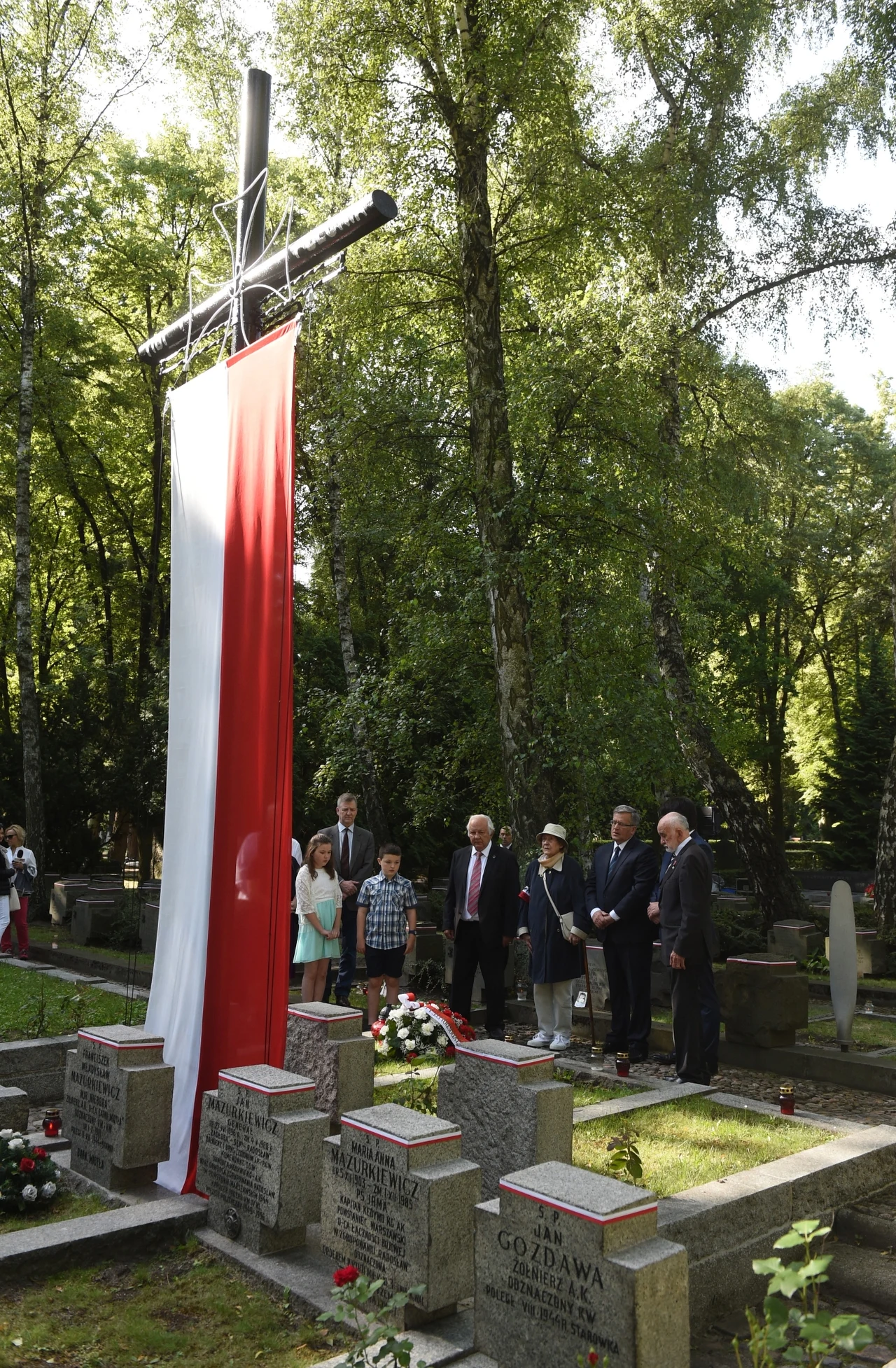 Dziś przypada 71. rocznica wybuchu powstania warszawskiego.