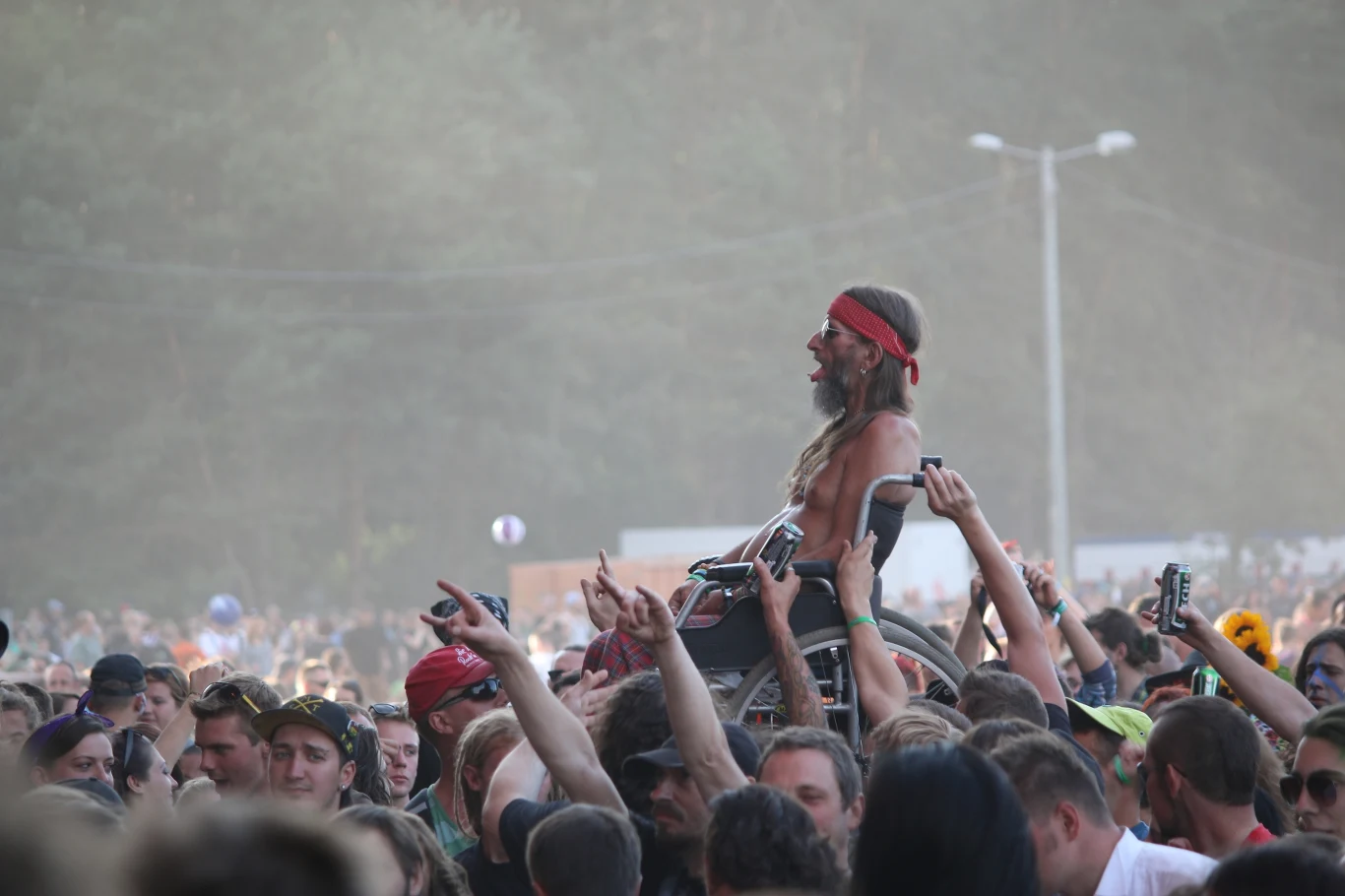Na Przystanku Woodstock można spotkać wielu oryginałów Na Przystanku Woodstock można spotkać wielu oryginałów