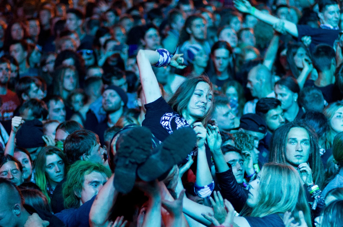 Pod sceną zebrał się wielotysięczny tłum