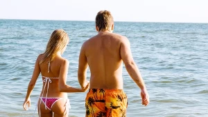 Zanurzenie łydek nawet na pół minuty pozwoli schłodzić ciało o kilka stopni