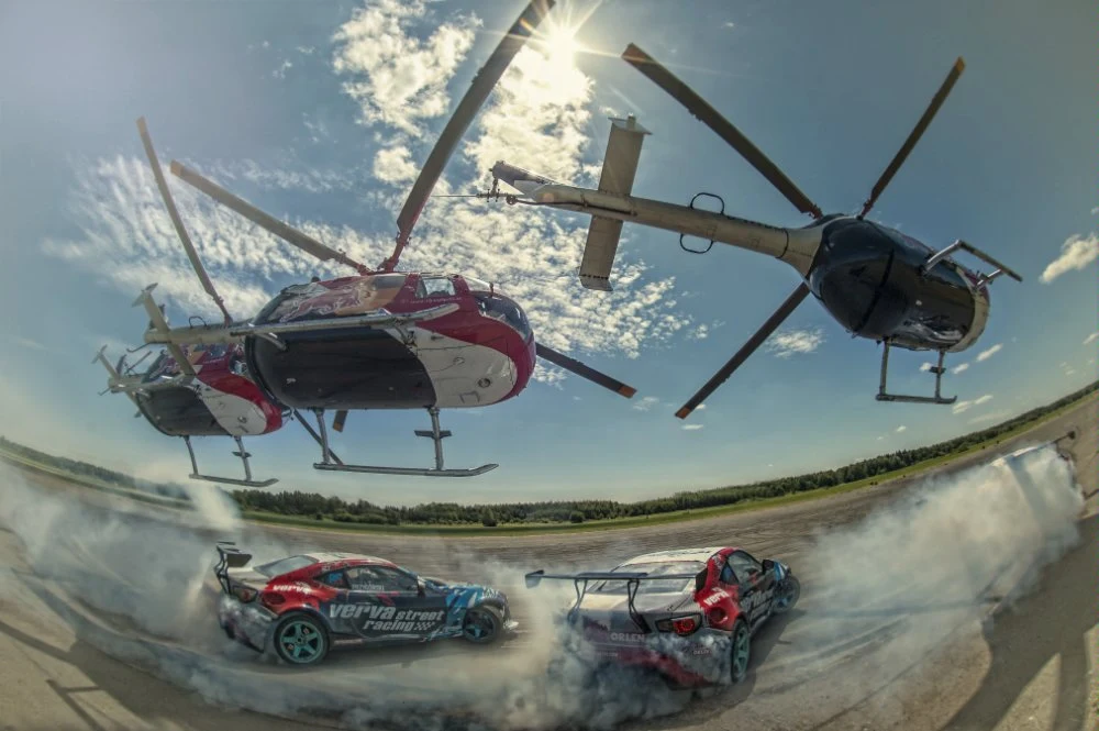 Red Bull Heli Drifting 