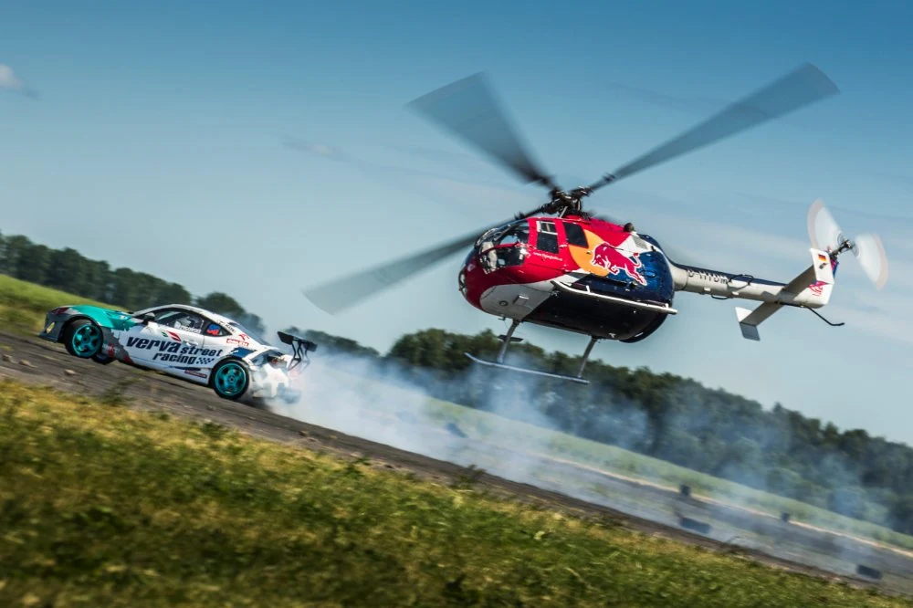 Red Bull Heli Drifting 
