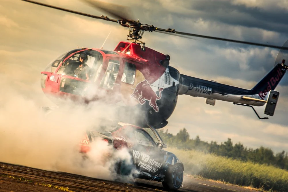 Red Bull Heli Drifting 