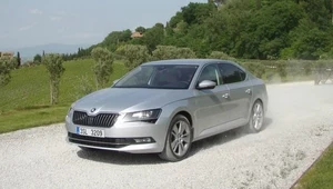 Skoda Superb w nowych wersjach silnikowych