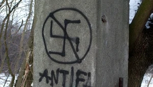 Pobicia dokonały lewicowe bojówki