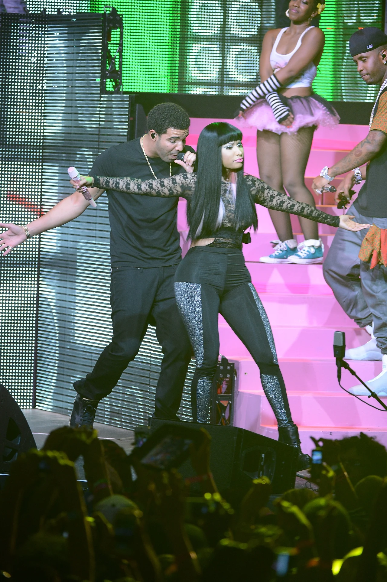 Świetnie dogadywali się na scenie i poza nią! Świetnie dogadywali się na scenie i poza nią!