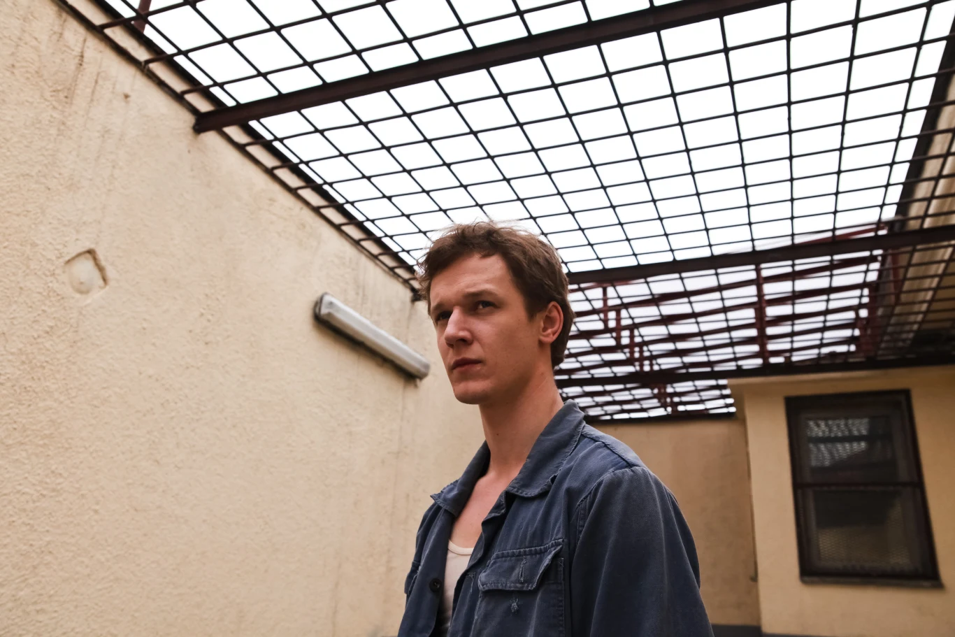 Filip Pławiak w filmie "Czerwony pająk"