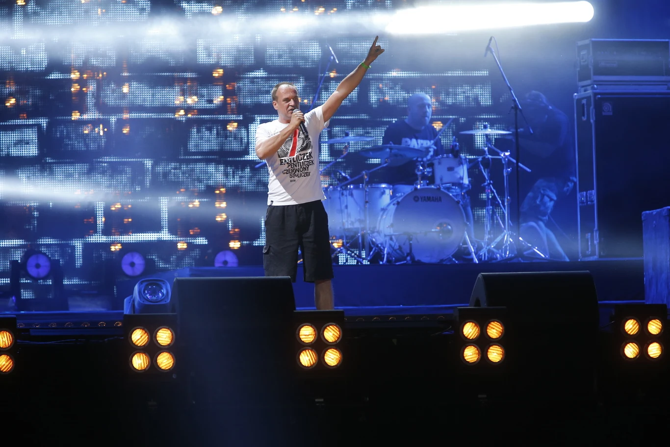 9 sierpnia na Stadionie Miejskim w Łodzi odbył się koncert legend polskiego rocka lat 80. i 90. Na zdjęciu Paweł Kukiz