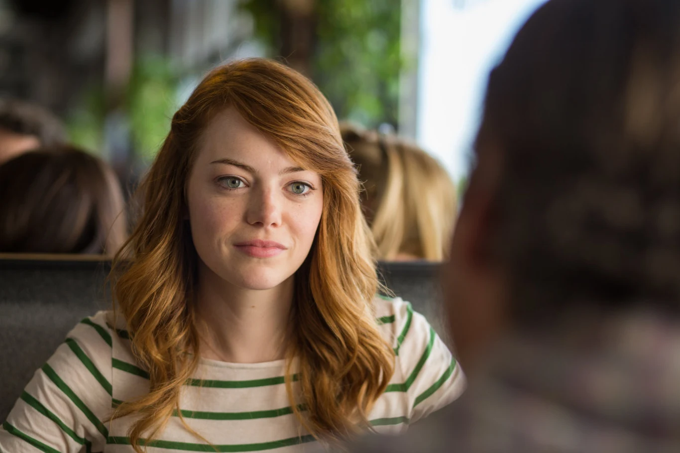 Emma Stone to najnowsza muza Allena. 26-letnia aktorka zagrała na razie w dwóch filmach nowojorskiego twórcy - "Nieracjonalny mężczyzna" (na zdjęciu) oraz "Magia w blasku księżyca". "Pomyślałem sobie: ‘Boże, jaka ona jest piękna’" - wspomina ich pierwsze spotkanie 79-letni reżyser