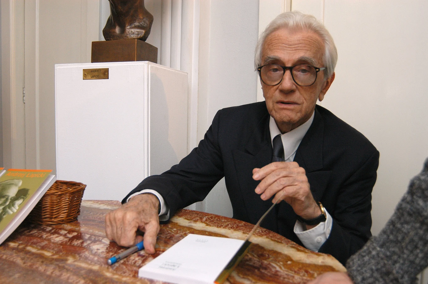 Andrzej Łapicki to ważna postać dla polskiej kultury Andrzej Łapicki to ważna postać dla polskiej kultury